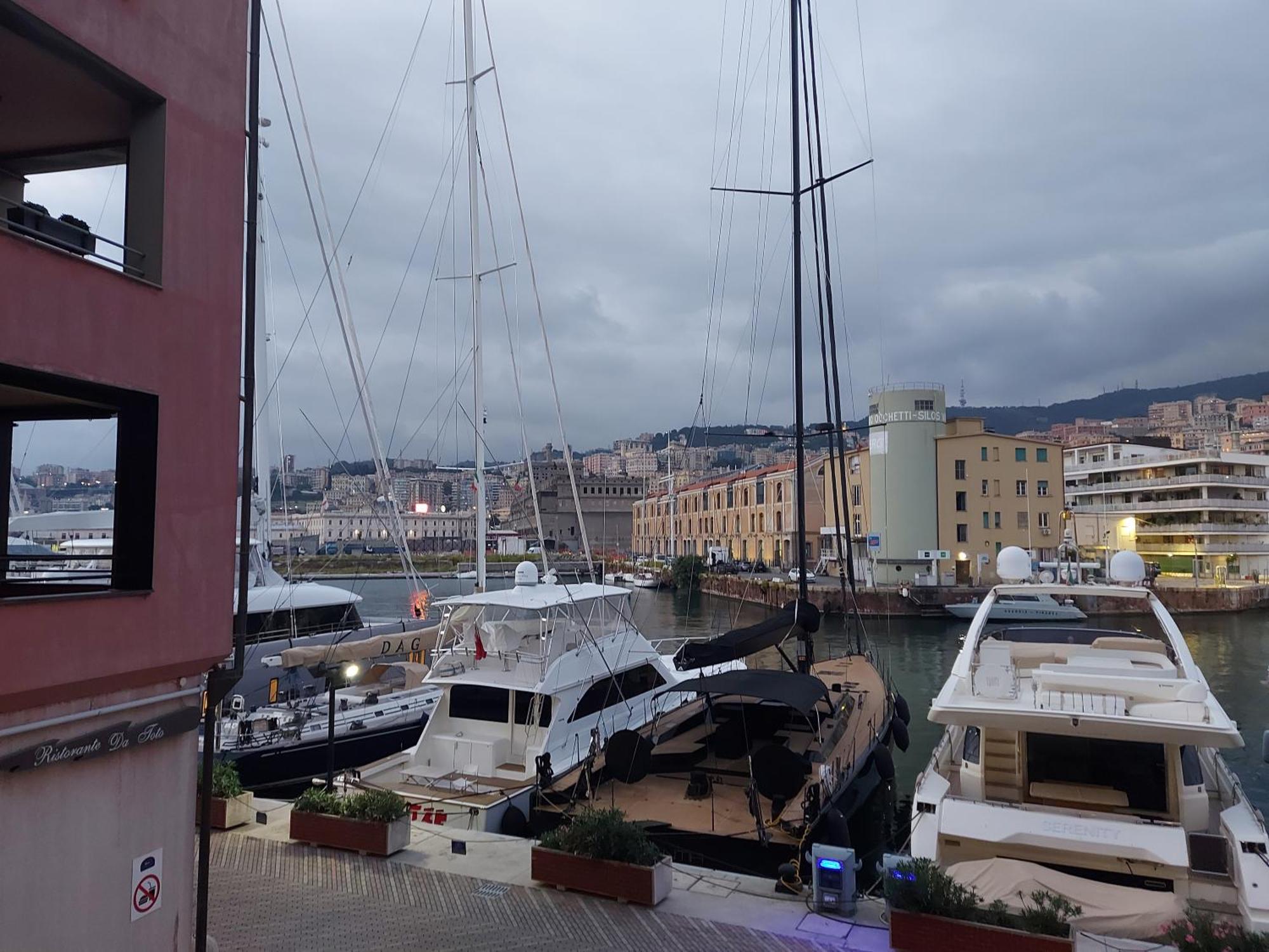 Appartamento Sul Mare Kate Genova Exterior foto