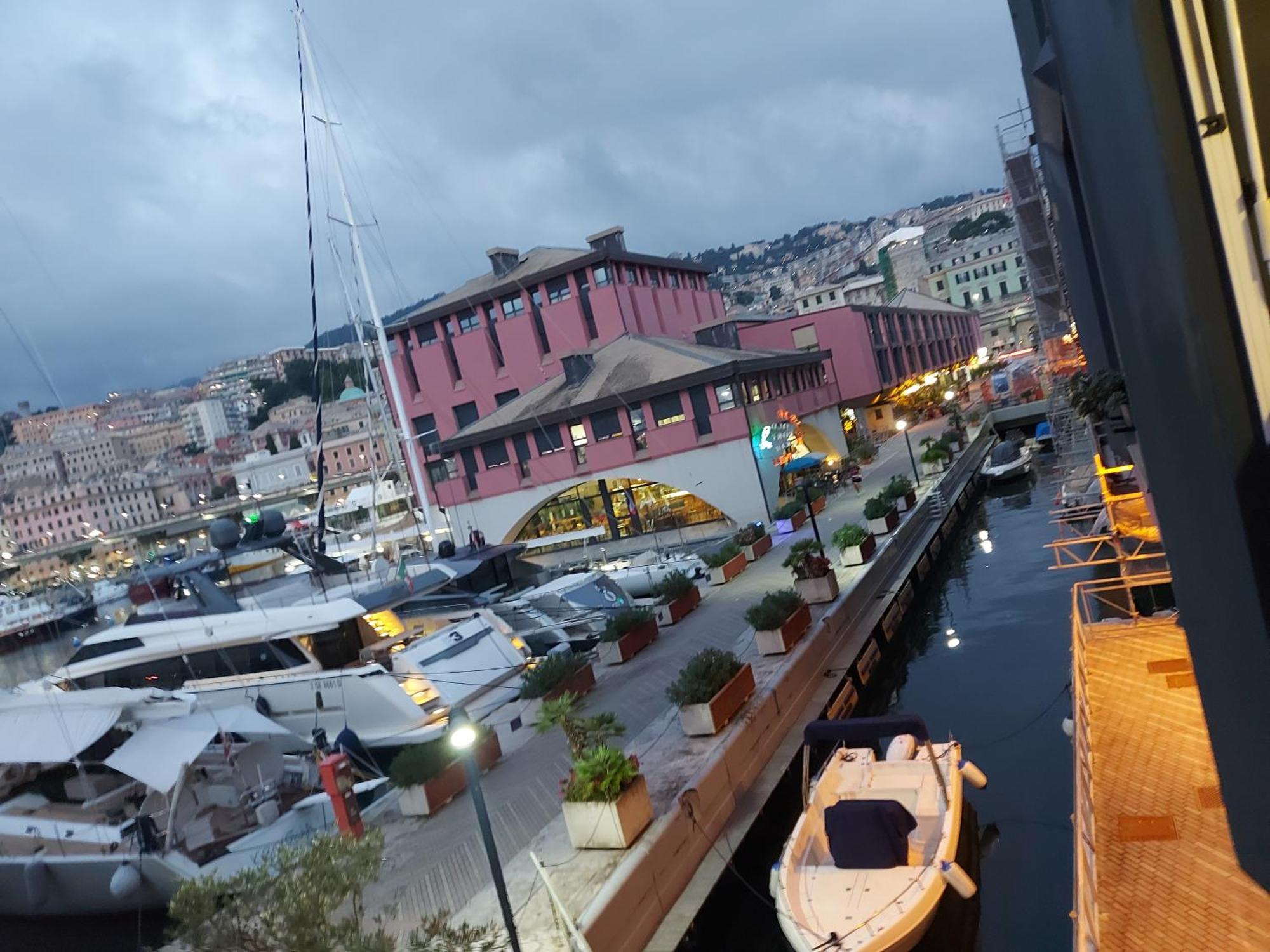 Appartamento Sul Mare Kate Genova Exterior foto