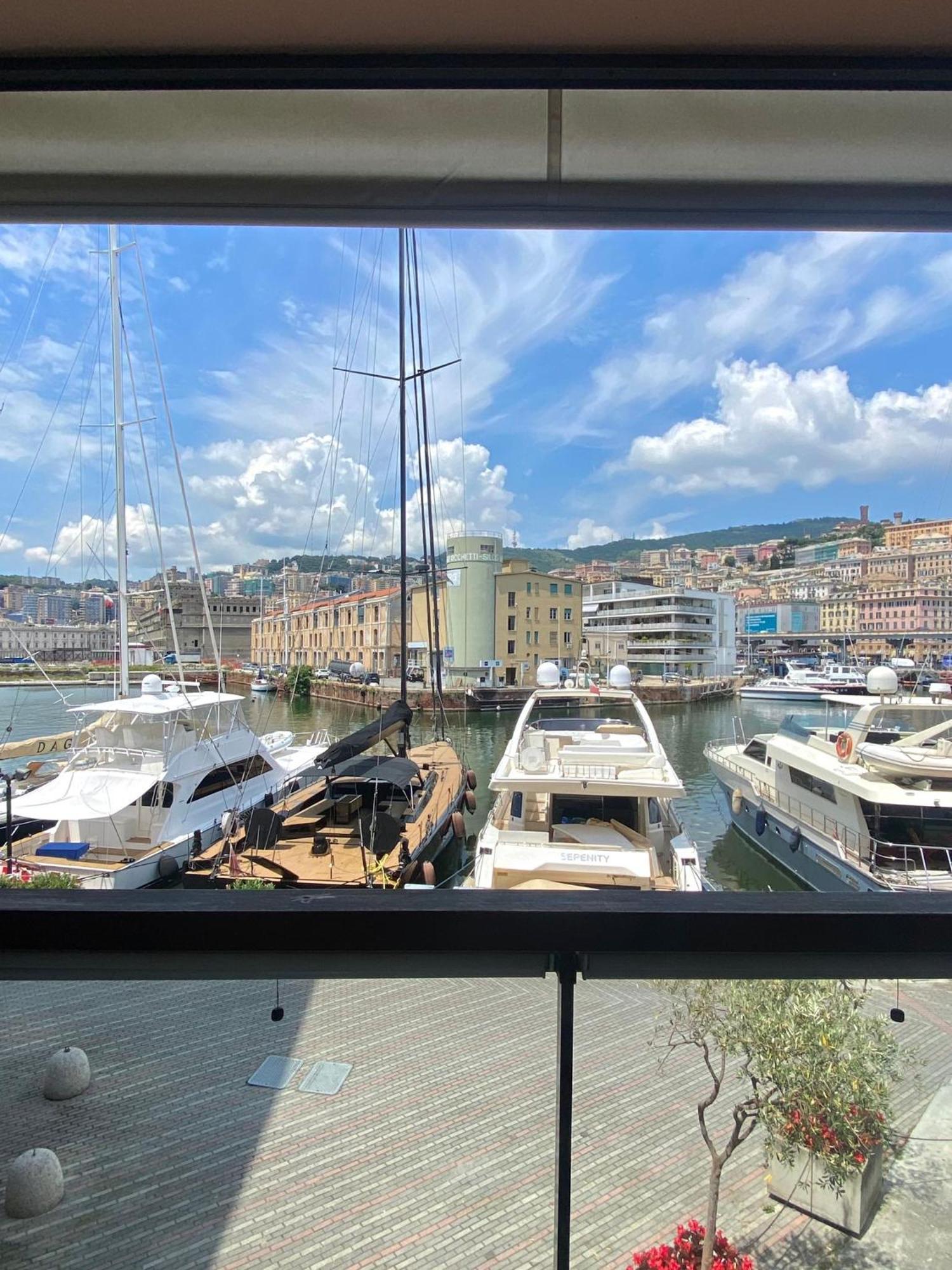 Appartamento Sul Mare Kate Genova Exterior foto